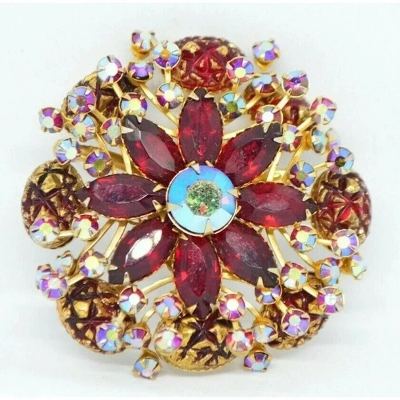 Red Aurora Borealis Molded Glass Rhinestone Large Gold Tone Brooch - Picture 1 of 5